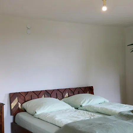 Treffpunkt Dachdeckerei - Ferienvilla,feldberg Дом отдыха *